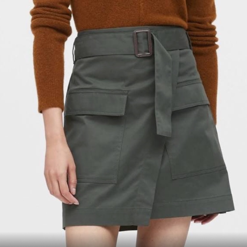 Banana Republic Women's Army Green Wrap Mini Skirt Size 8 NWT (No belt)